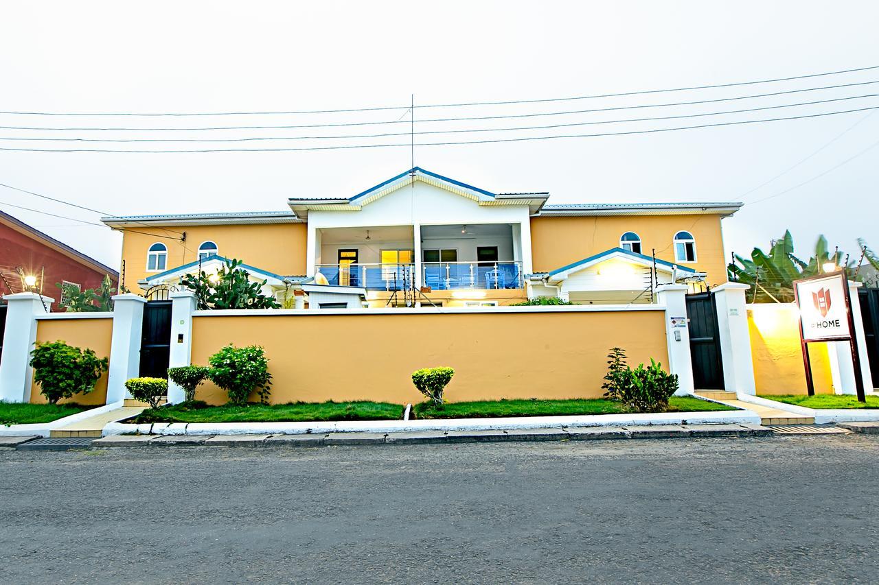 @Home Boutique B&B Hostel And Suite Accra Ngoại thất bức ảnh